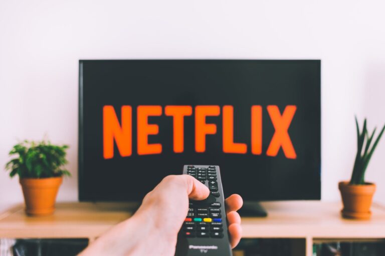 Strong Stocks to Take Advantage of Right Now