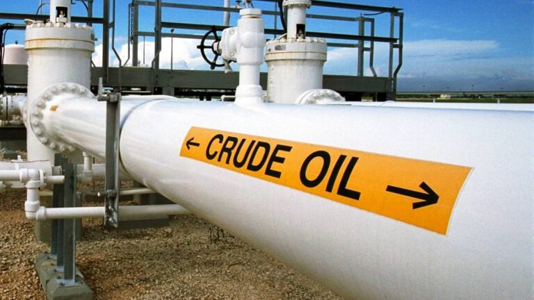 Crude Oil Will Find Strong Resistance Between $52~55 ppb.
